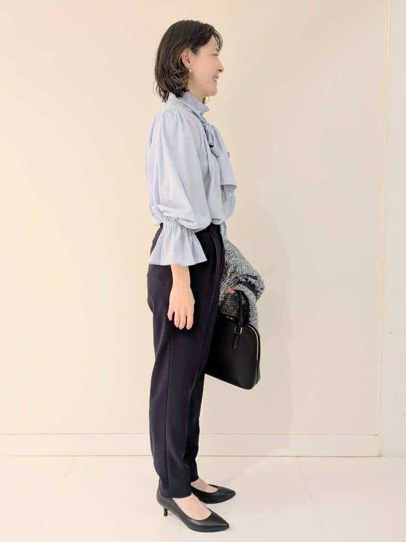 サオリさんの「UNTITLED｜◆【セレモニー/華やか】2WAYボウタイブラウス」を使ったコーディネート