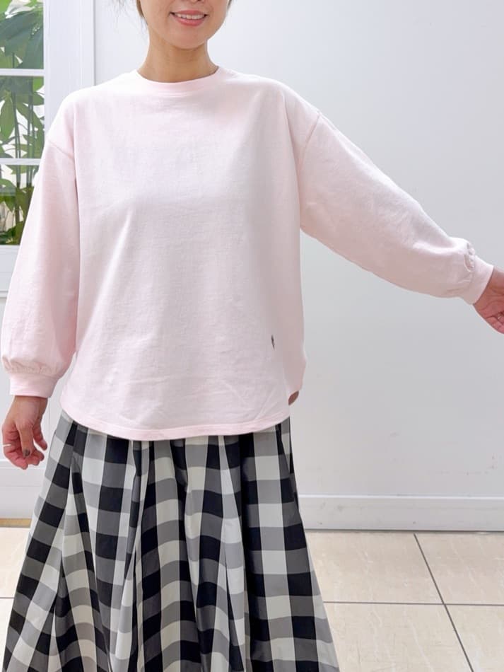 Osawaさんの「Dessin｜オーバルモチーフコードネックレス」を使ったコーディネート