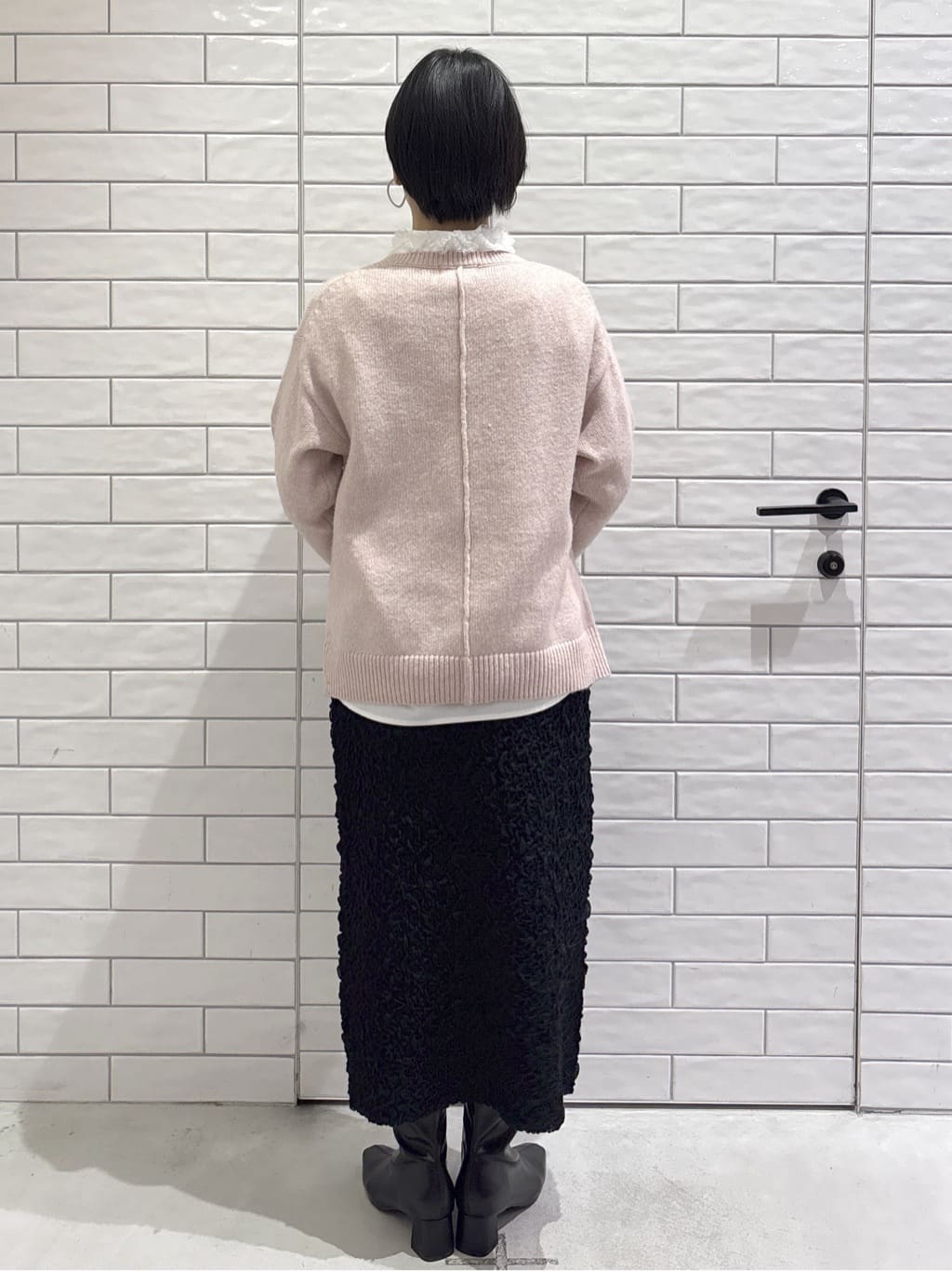 ayumiさんの「OPAQUE.CLIP｜リラクシークルーネックニット【洗濯機OK】」を使ったコーディネート