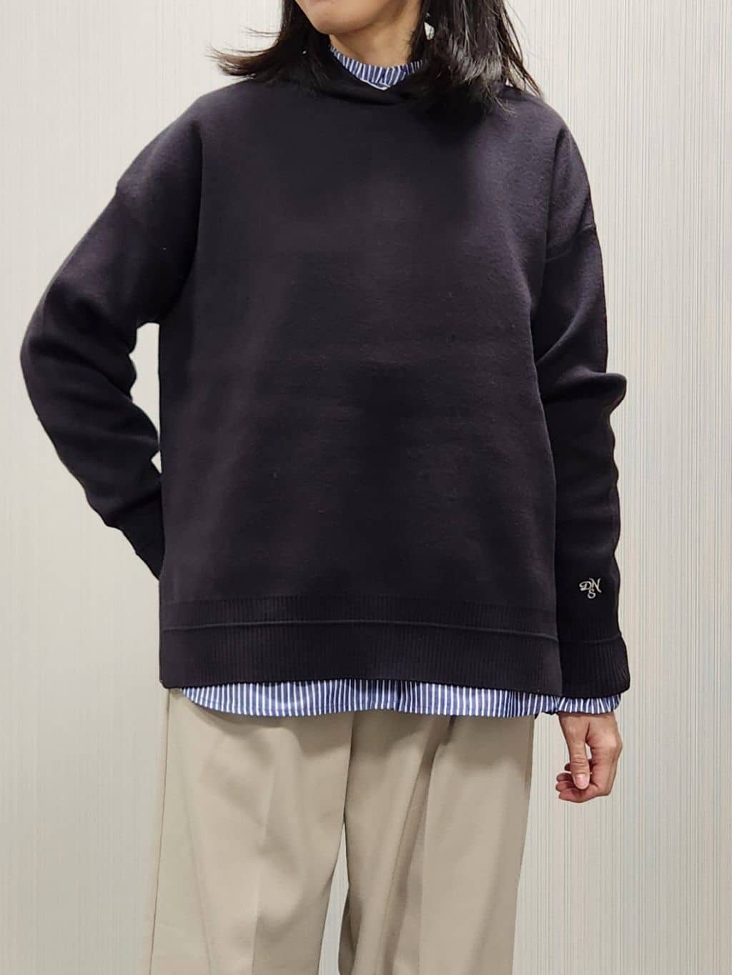 naraさんの「Dessin｜【洗える／体型カバー】ちょうどいいニットパーカ」を使ったコーディネート