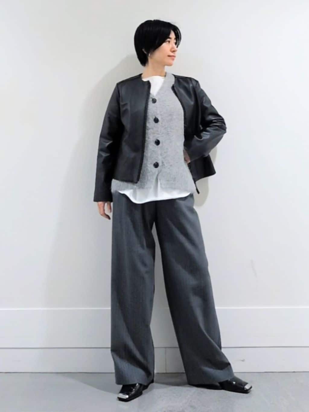 ミズタさんの「UNTITLED｜【着丈短め/柔らかな質感】ラムレザージャケット」を使ったコーディネート