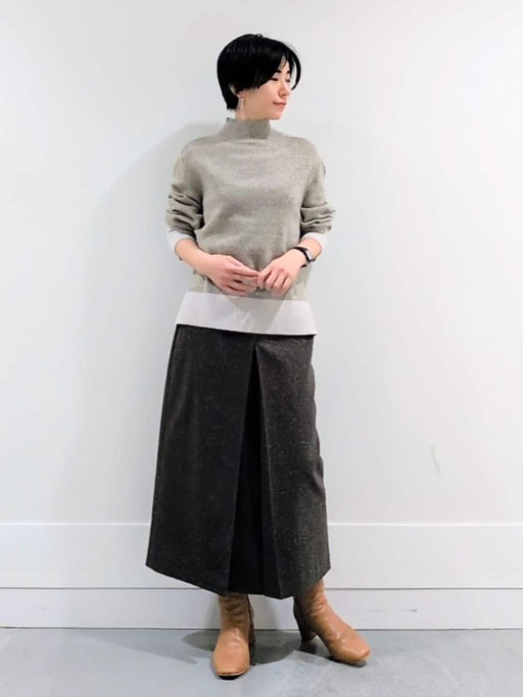 ミズタさんの「UNTITLED｜【8色展開/洗える】ウールカシミヤ ハイネックニット」を使ったコーディネート