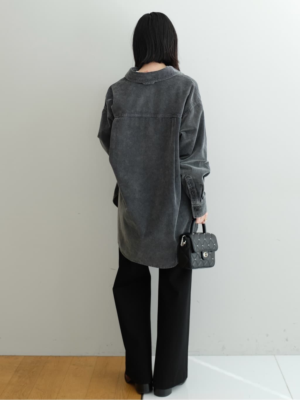 Kishimotoさんの「DRESSTERIOR｜【洗える/抜け感】コーデュロイガーメントダイシャツ」を使ったコーディネート