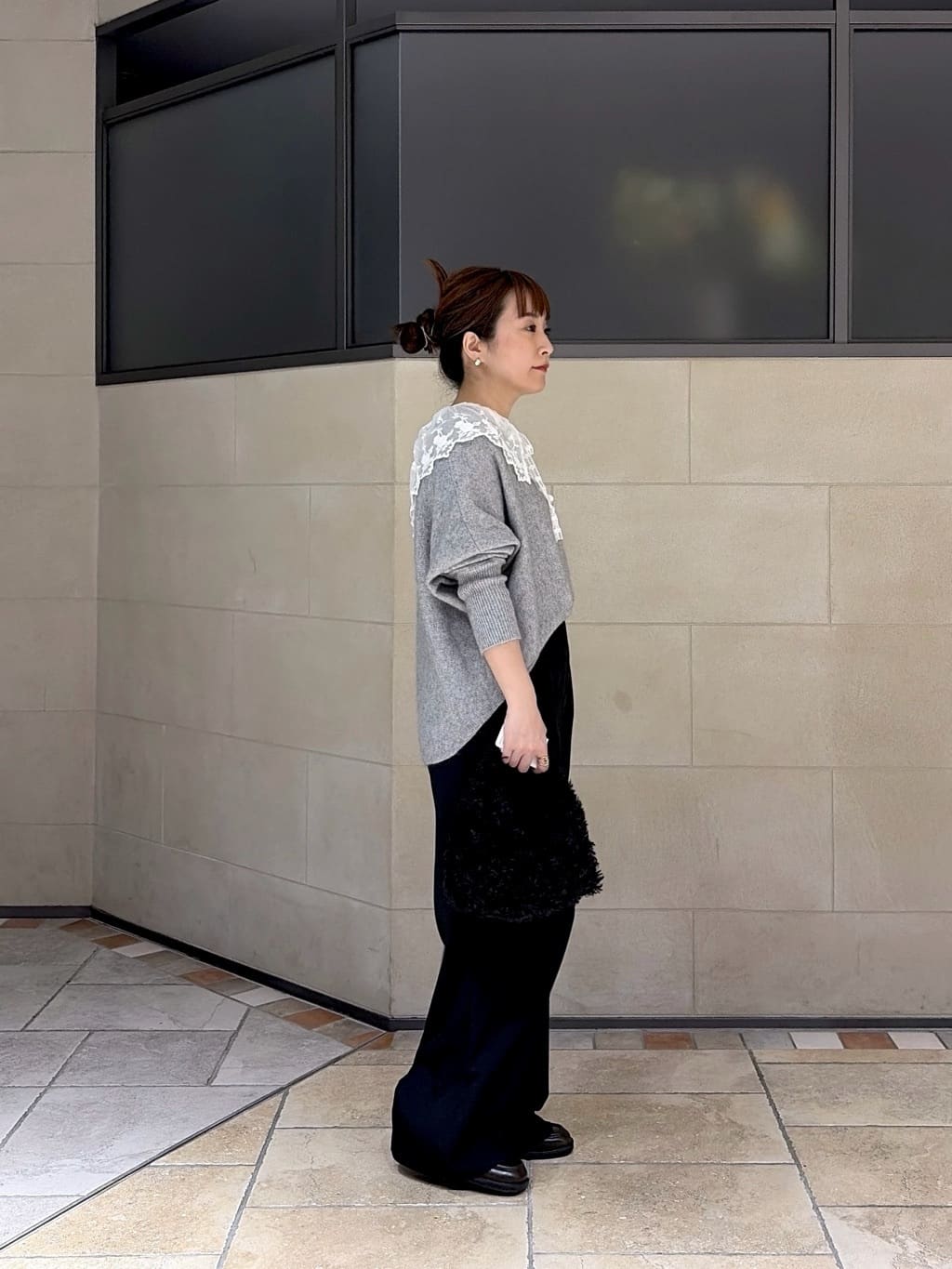 よねさんの「INDIVI｜Comfy SET UP｜イージーストレートワイドパンツ【セットアップ対応／通勤/カセット服】」を使ったコーディネート