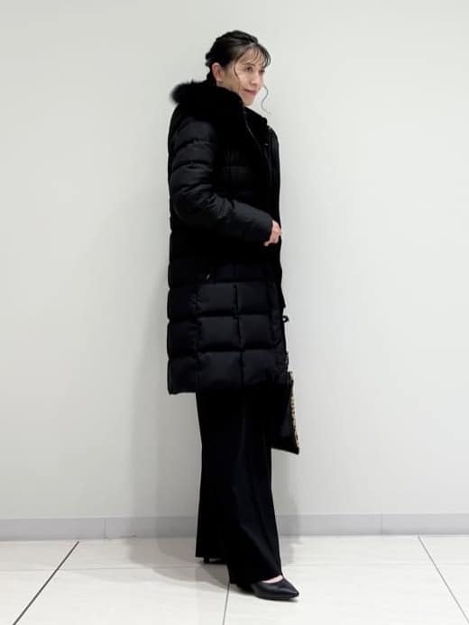 kayoさんの「INDIVI｜【名品／撥水／抗菌防臭】ロング丈リサイクルダウンコート」を使ったコーディネート