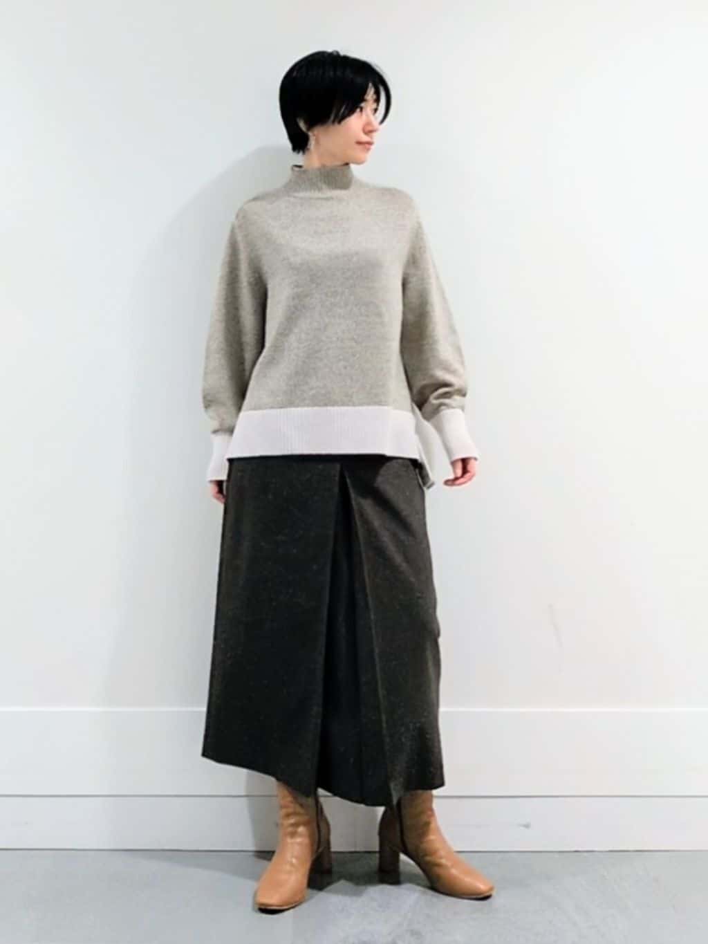 ミズタさんの「UNTITLED｜【8色展開/洗える】ウールカシミヤ ハイネックニット」を使ったコーディネート
