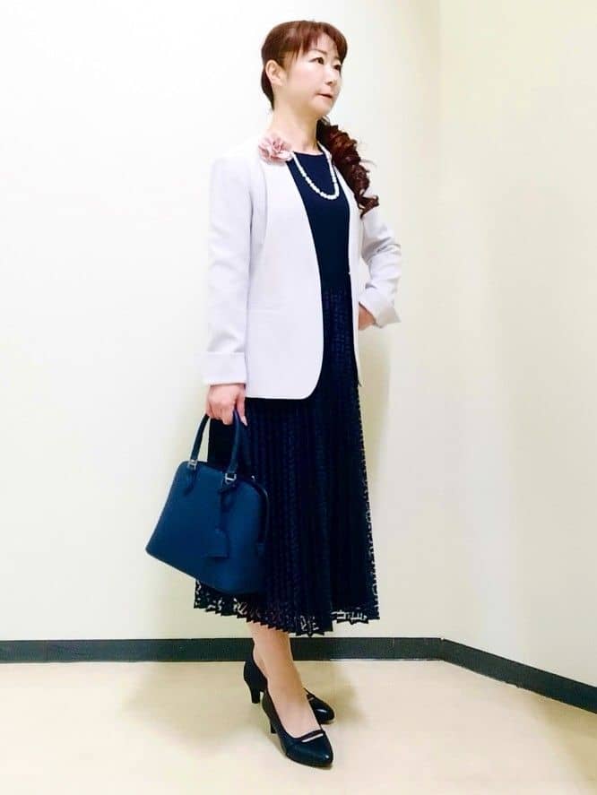 花さんの「Reflect｜【SS-4Lサイズ】シフォン&times;幾何柄レースプリーツワンピース」を使ったコーディネート