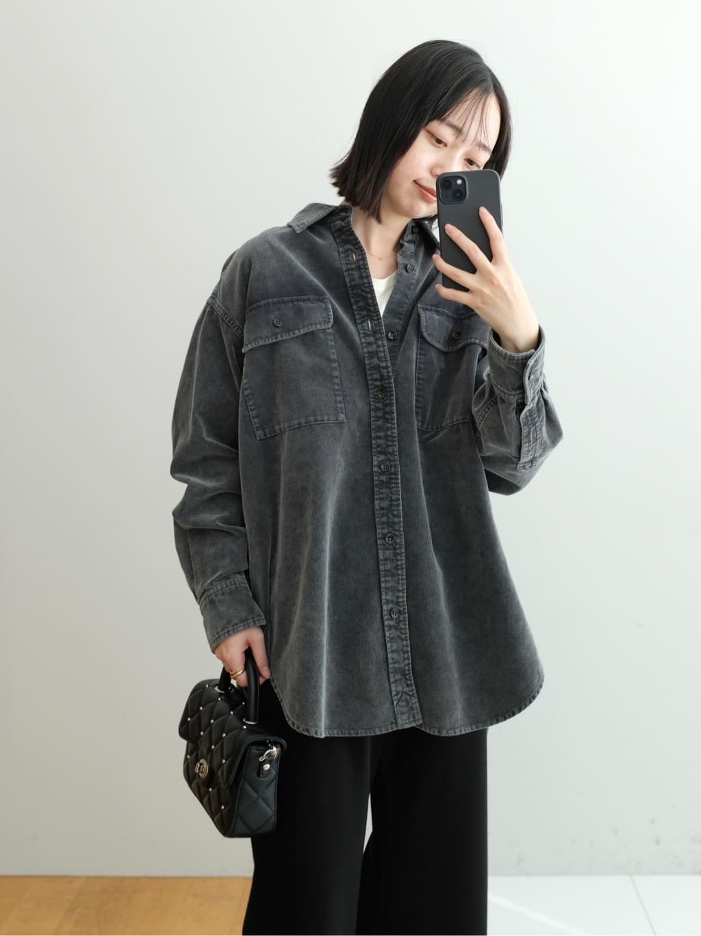 Kishimotoさんの「DRESSTERIOR｜【洗える/抜け感】コーデュロイガーメントダイシャツ」を使ったコーディネート