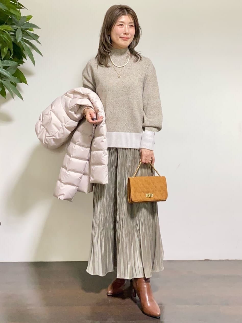 tomoさんの「UNTITLED｜【8色展開/洗える】ウールカシミヤ ハイネックニット」を使ったコーディネート