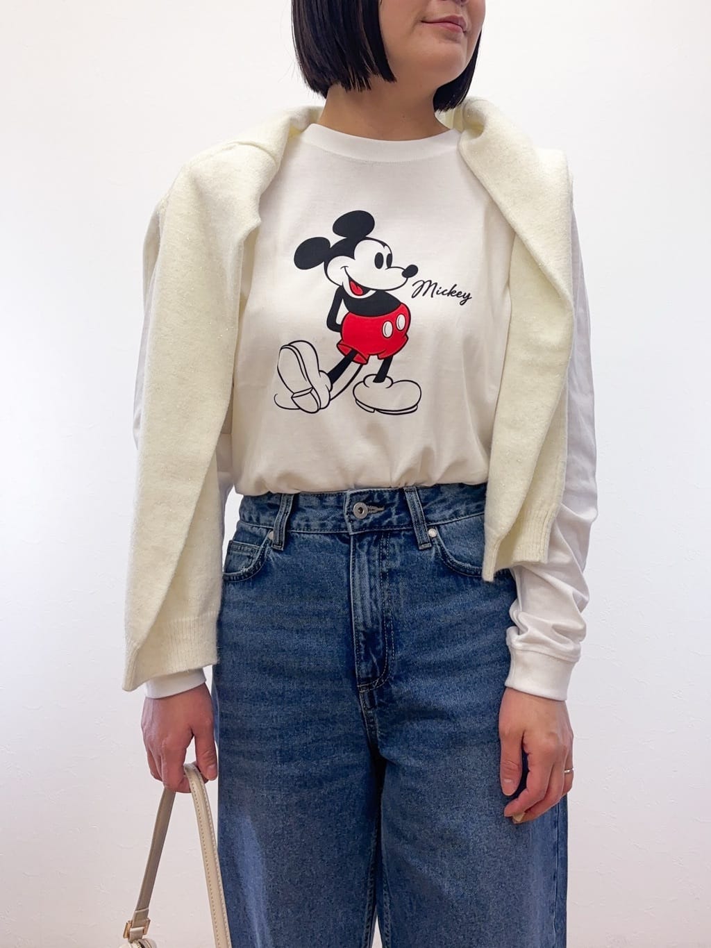 Takeさんの「OPAQUE.CLIP｜【Mickey Mouse】プリントロングTシャツ」を使ったコーディネート