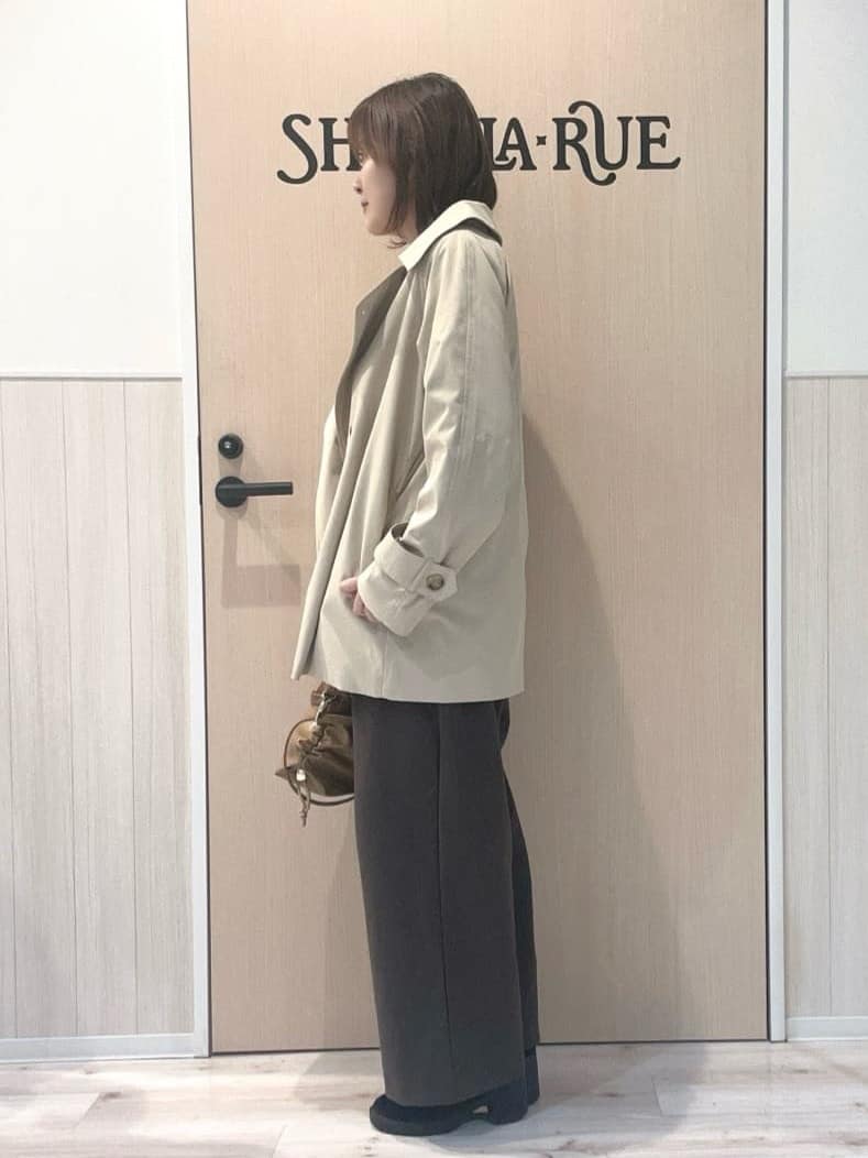 funafunaさんの「SHOO･LA･RUE｜【洗濯機可/S-LL】 フラップイージーワイドパンツ」を使ったコーディネート