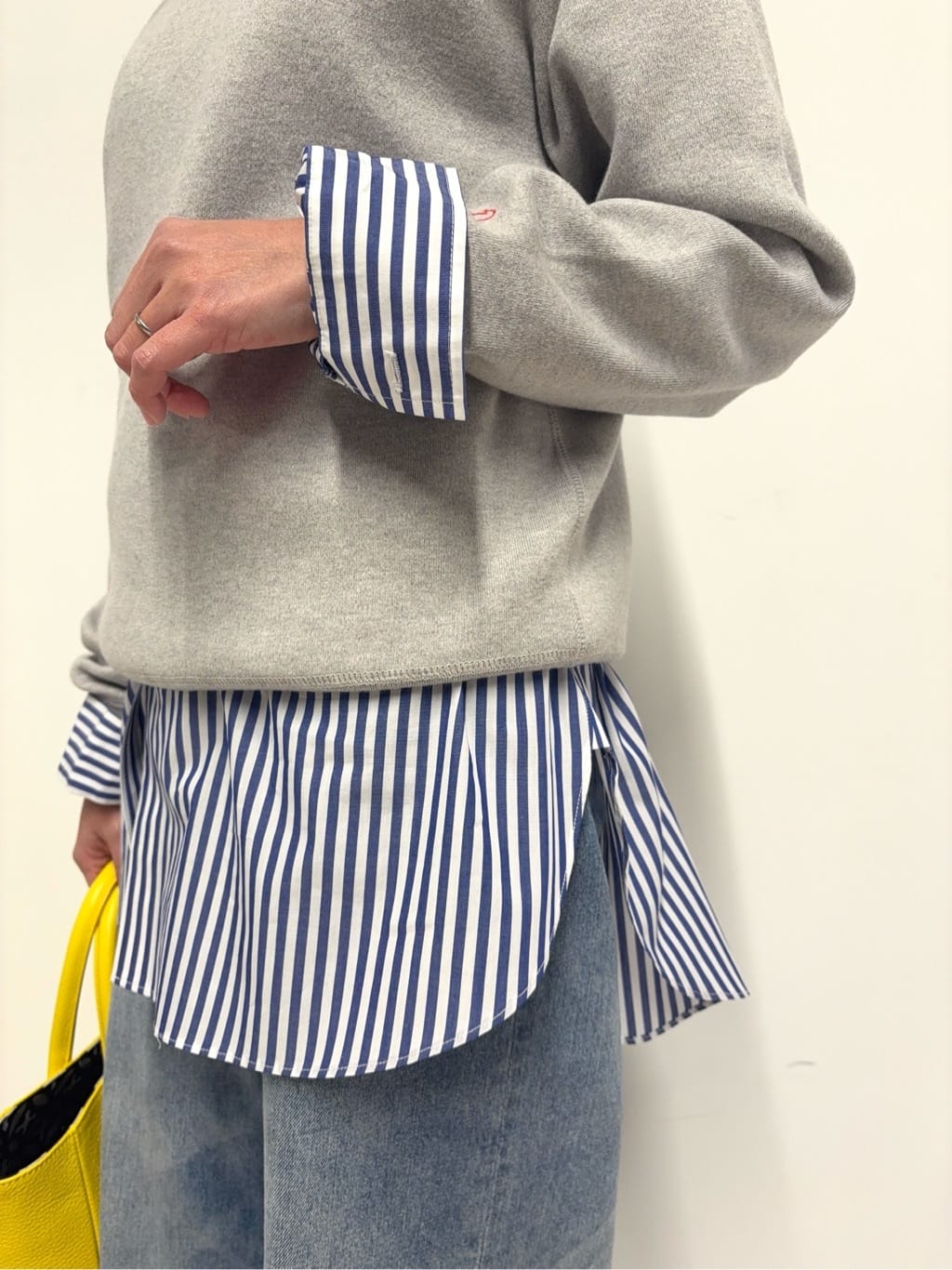 Nishijimaさんの「DRESSTERIOR｜◆ウォッシャブルコットンカシミヤプルオーバーニット」を使ったコーディネート