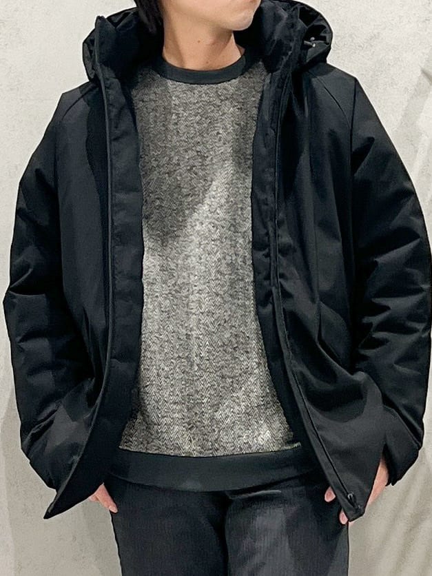 SHI-MAさんの「THE SHOP TK｜【軽くて、暖かい】SORONA／ソロナ 中綿ブルゾン 防風/軽量/洗濯機OK/フード脱着可」を使ったコーディネート