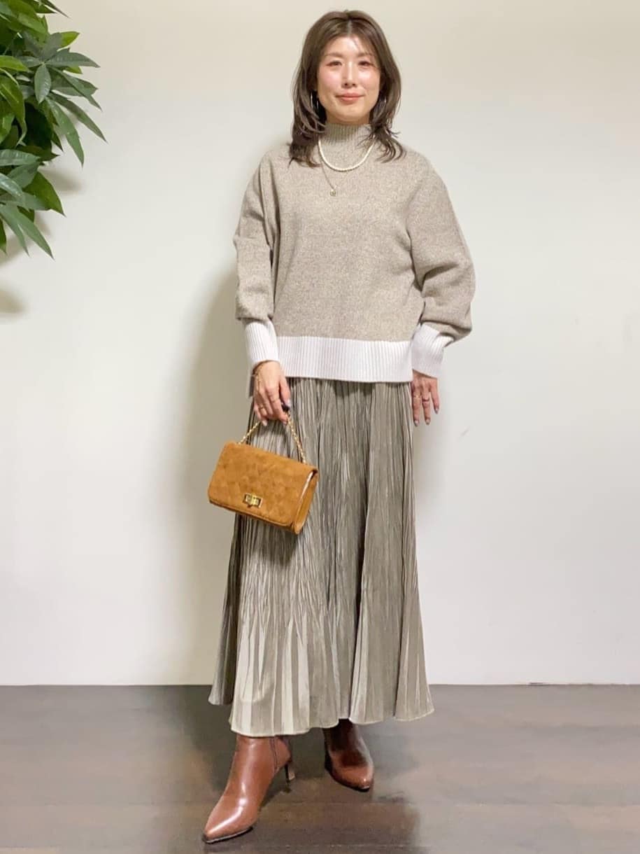 tomoさんの「UNTITLED｜【8色展開/洗える】ウールカシミヤ ハイネックニット」を使ったコーディネート