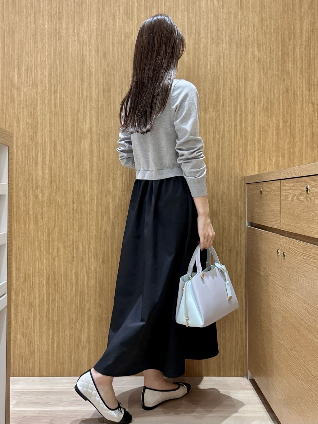maiさんの「OPAQUE.CLIP｜ダブルポロ衿ニットドッキングワンピース【洗濯機OK】」を使ったコーディネート