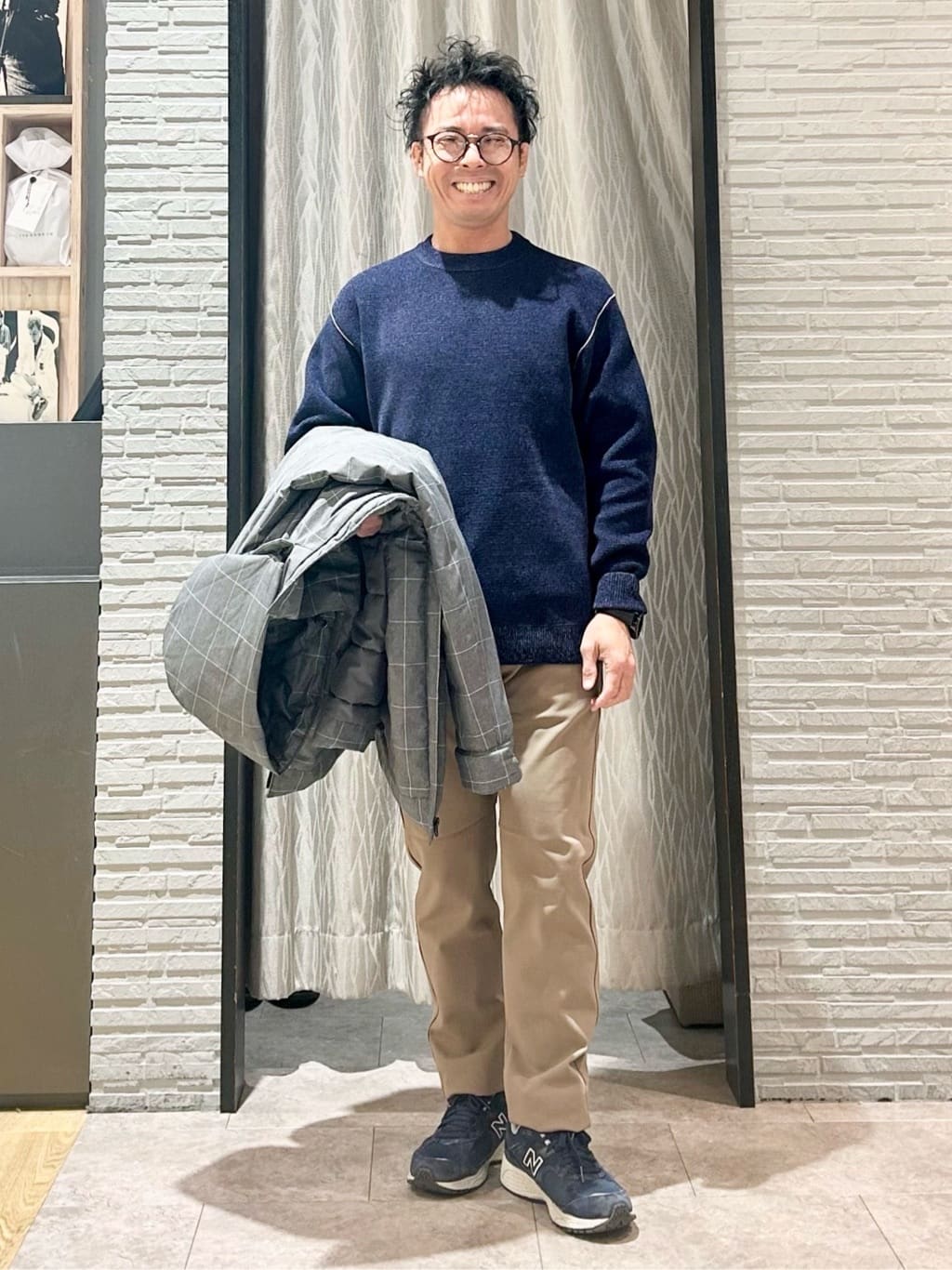 KENJI Iさんの「THE SHOP TK｜【軽くて、暖かい】SORONA／ソロナ 中綿ブルゾン 防風/軽量/洗濯機OK/フード脱着可」を使ったコーディネート