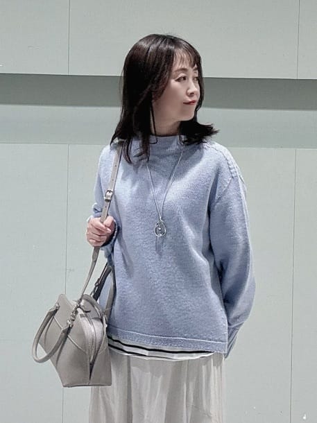 makiさんの「UNTITLED｜【はっ水機能/フード取り外し可】ミディダウンコート」を使ったコーディネート