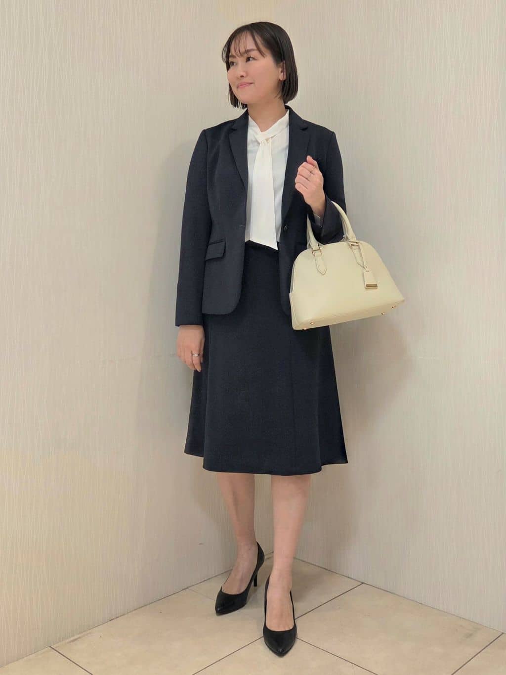 naokoさんの「UNTITLED｜【洗えるスーツ／ストレッチ】ウール混ジャージ テーラードジャケット」を使ったコーディネート