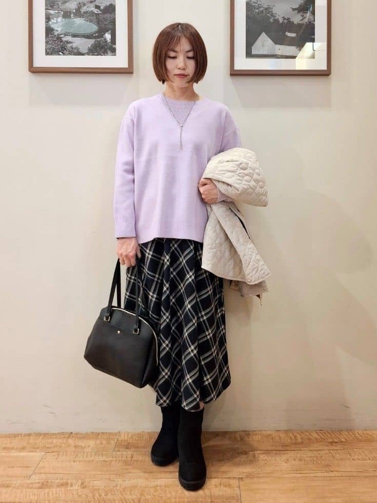 まあるさんの「SHOO･LA･RUE｜【S-LL】立体感が際立つ モールチェックフレアスカート」を使ったコーディネート