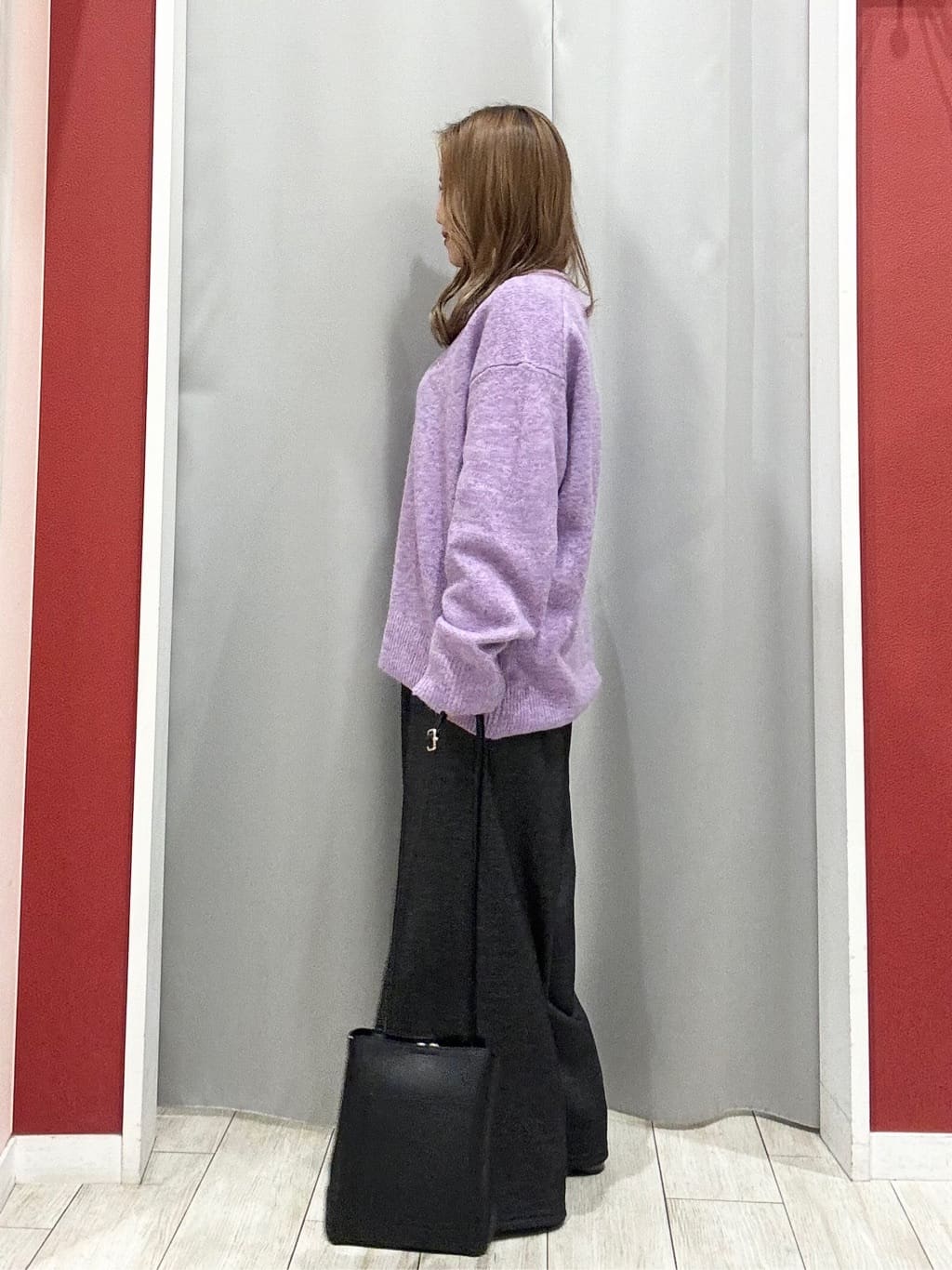 shioさんの「SHOO･LA･RUE｜【高レビュー】デニム見え 裏起毛ワイドパンツ」を使ったコーディネート