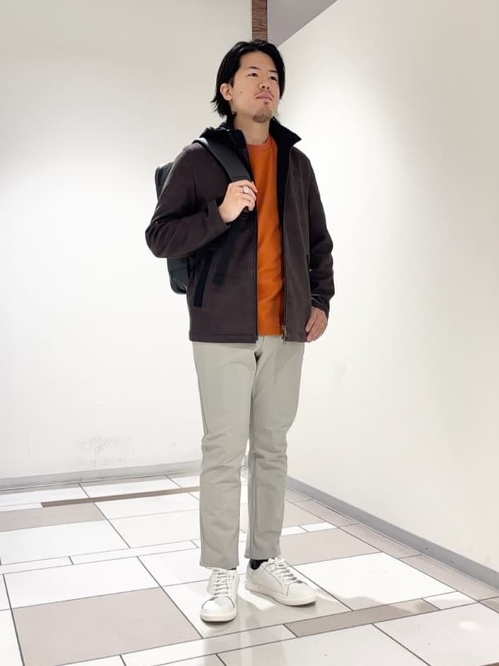 及川さんの「TAKEO KIKUCHI｜【JUST ONE LAYER】ダウンファブリック ジップアップ フード ブルゾン」を使ったコーディネート