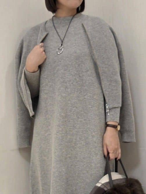 naokoさんの「UNTITLED｜【はっ水機能/フード取り外し可/防寒】ロングダウンコート」を使ったコーディネート