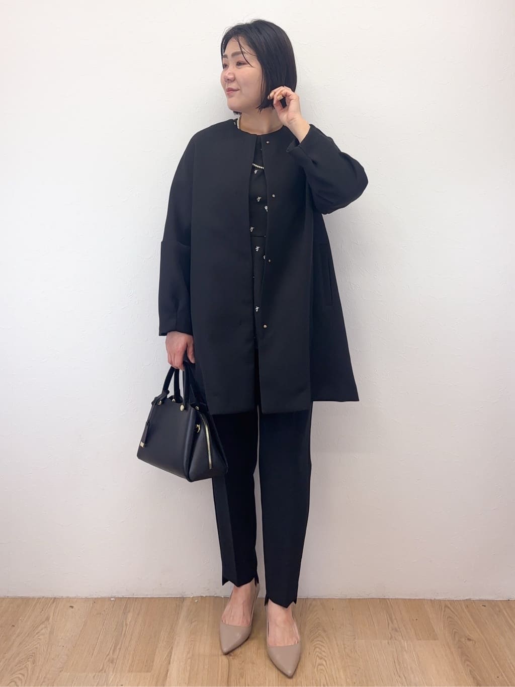 Takeさんの「OPAQUE.CLIP｜フラワー刺繍ペプラムブラウス【洗濯機OK】」を使ったコーディネート