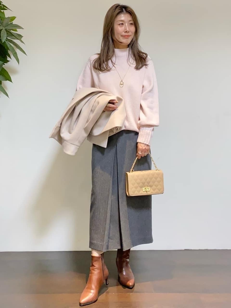 tomoさんの「UNTITLED｜【洗える】スポンディッシュ ボトルネックニット」を使ったコーディネート