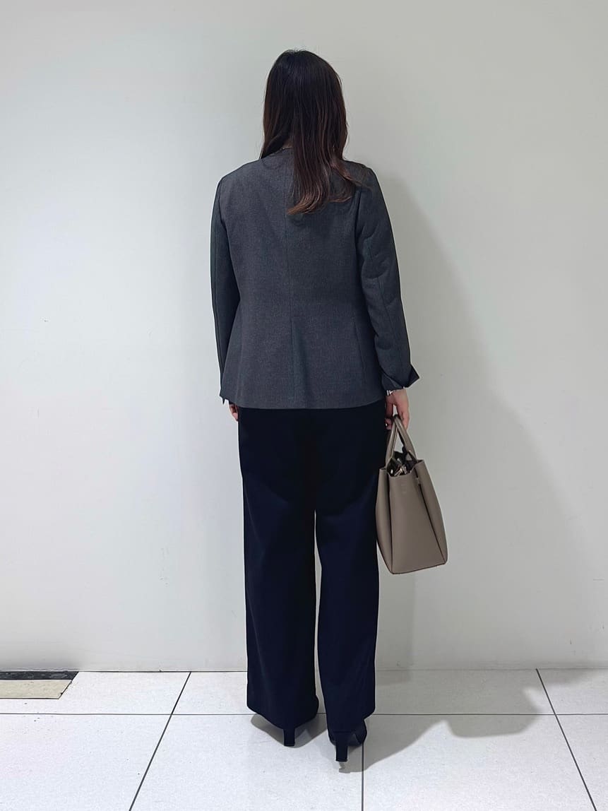 そんさんの「INDIVI｜【洗える／通勤／スーツ】メランジストレッチ ノーカラージャケット」を使ったコーディネート
