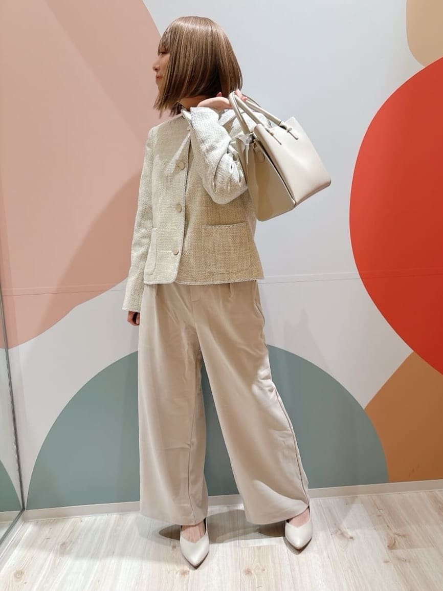 長男さんの「SHOO･LA･RUE｜【S-3L】オンとオフで印象が変わる ライトツイードジャケット」を使ったコーディネート