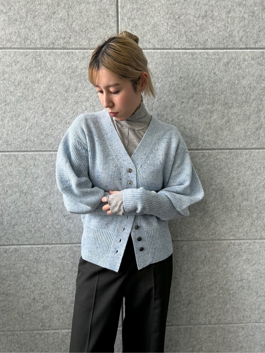 honoka Aさんの「CODE A｜puff cardigan」を使ったコーディネート