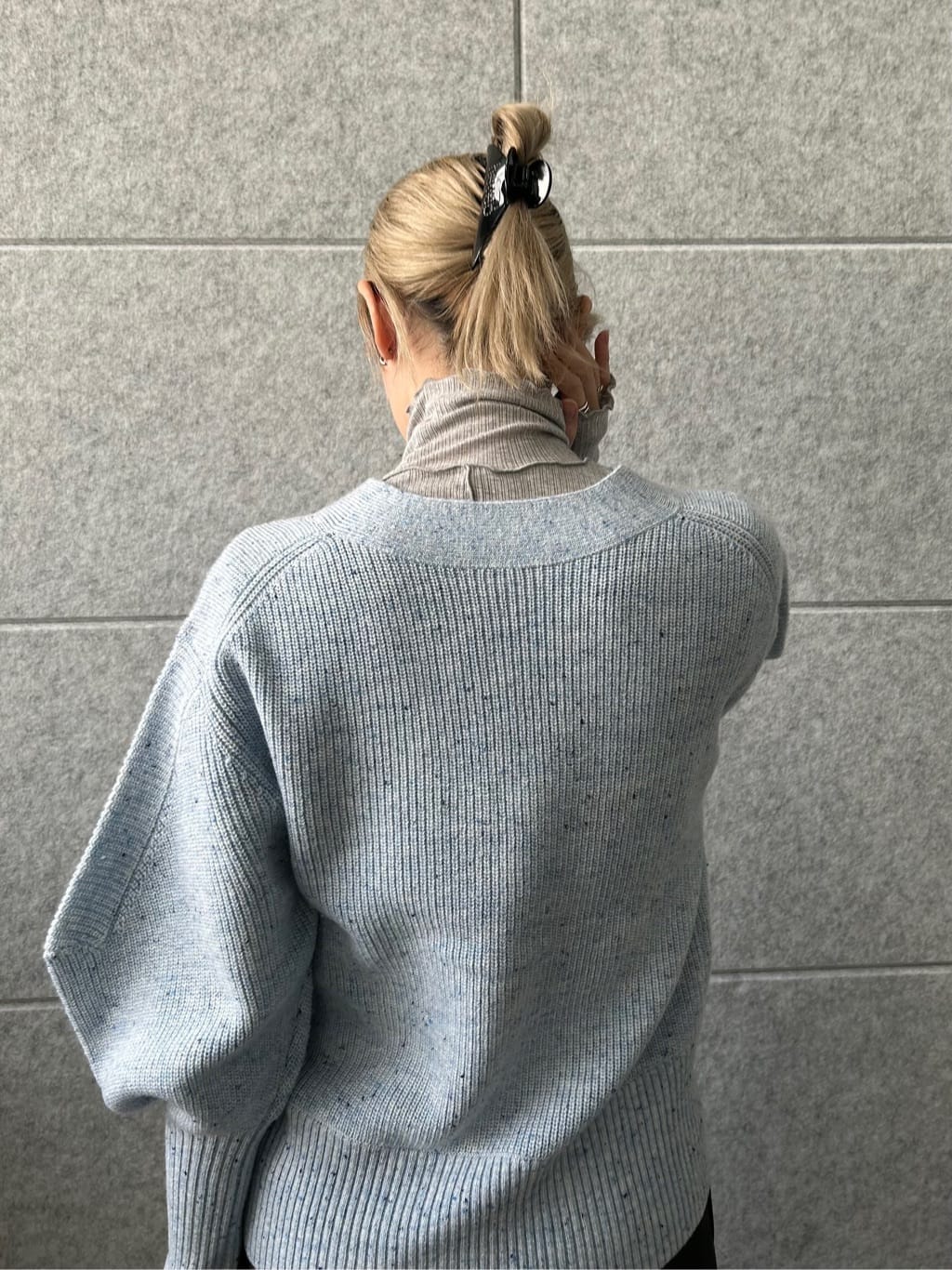 honoka Aさんの「CODE A｜puff cardigan」を使ったコーディネート