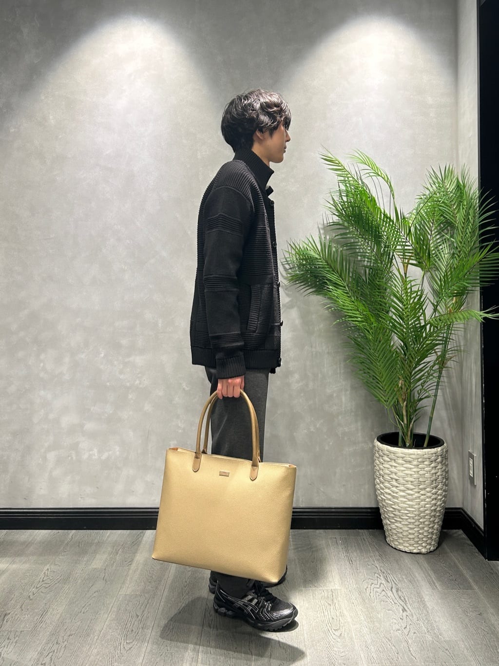ruiさんの「TAKEO KIKUCHI｜畦編みチェック ニットカーディガン」を使ったコーディネート