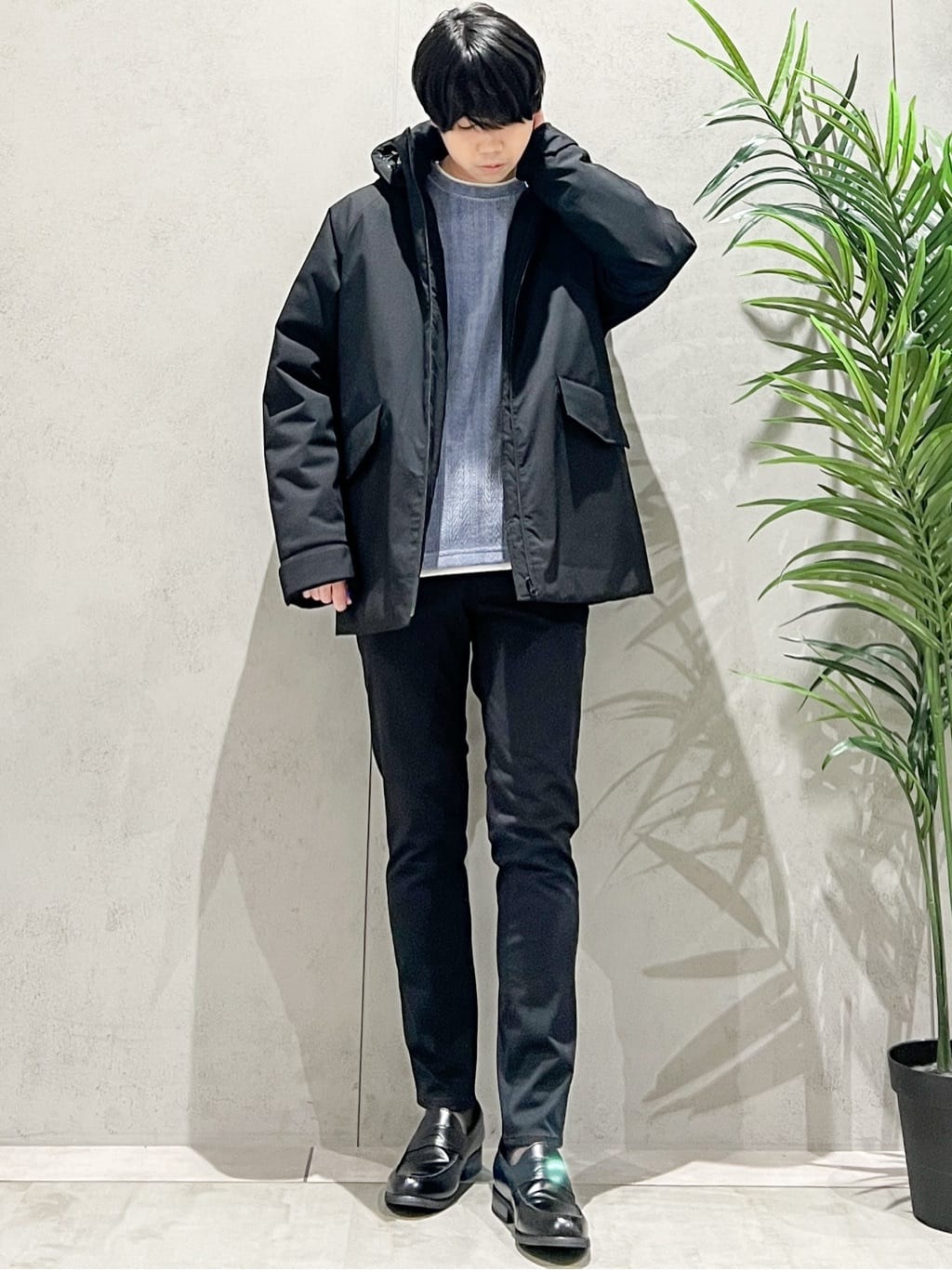 SHI-MAさんの「THE SHOP TK｜【軽くて、暖かい】SORONA／ソロナ 中綿ブルゾン 防風/軽量/洗濯機OK/フード脱着可」を使ったコーディネート