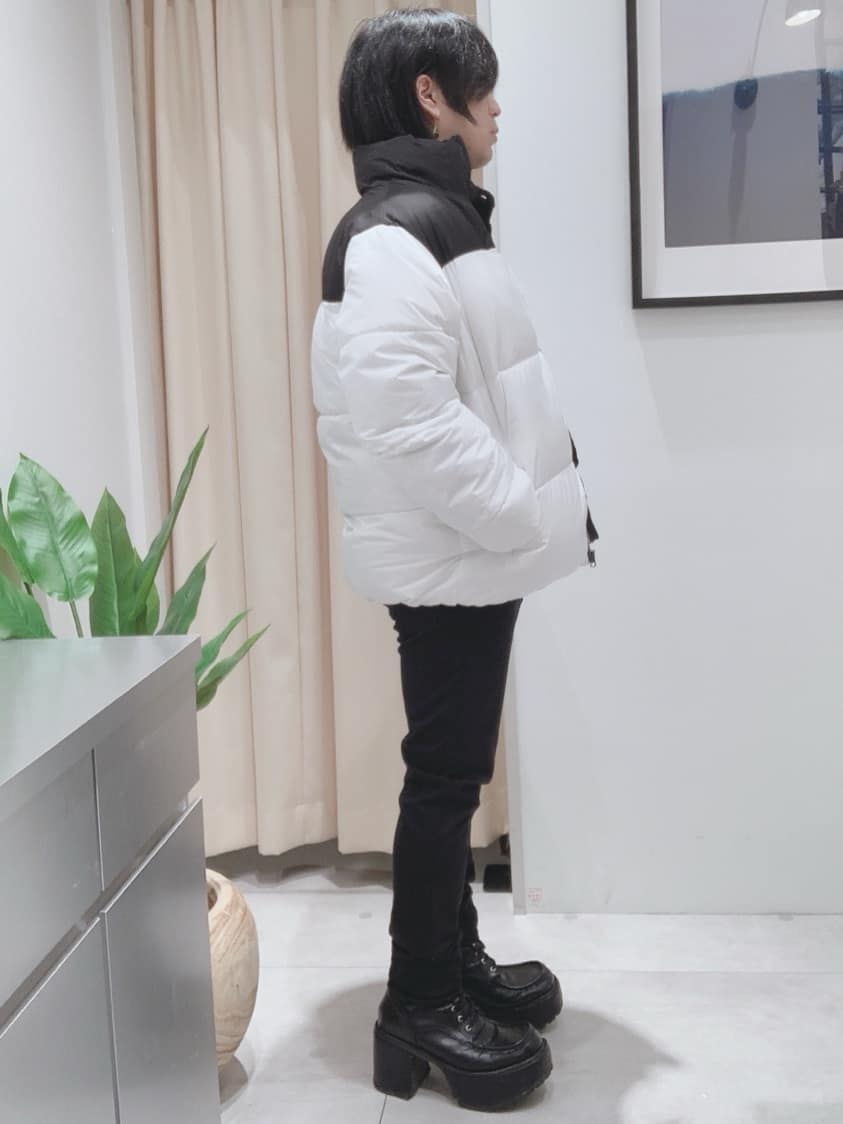 坂。さんの「THE SHOP TK｜【撥水/洗濯機可】寒い季節でも快適 中綿スタンドブルゾン」を使ったコーディネート
