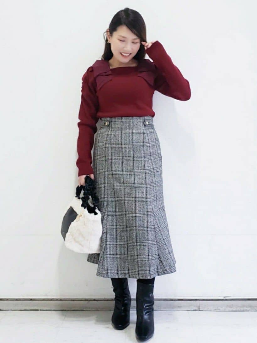 Riaさんの「index｜ラメスカラップビジューデザインニット【洗濯機OK】《6col／S～LL》」を使ったコーディネート