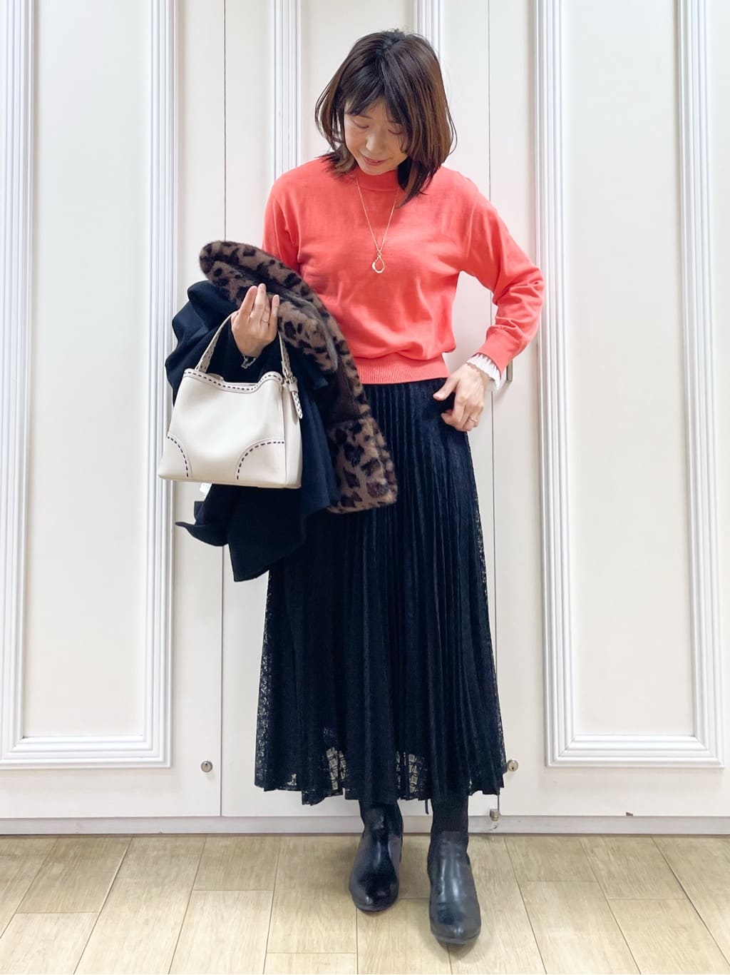 めいさんの「Reflect｜【SS-4Lサイズ／衿が顔に当たらない◎】スタンドネックミドルコート」を使ったコーディネート