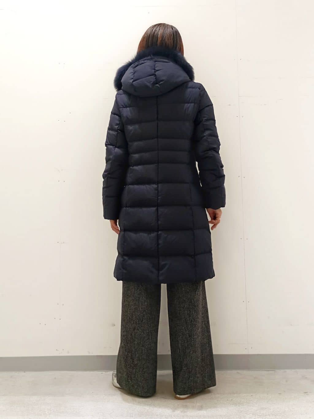 Kさんの「INDIVI｜【名品／撥水／抗菌防臭】ロング丈リサイクルダウンコート」を使ったコーディネート