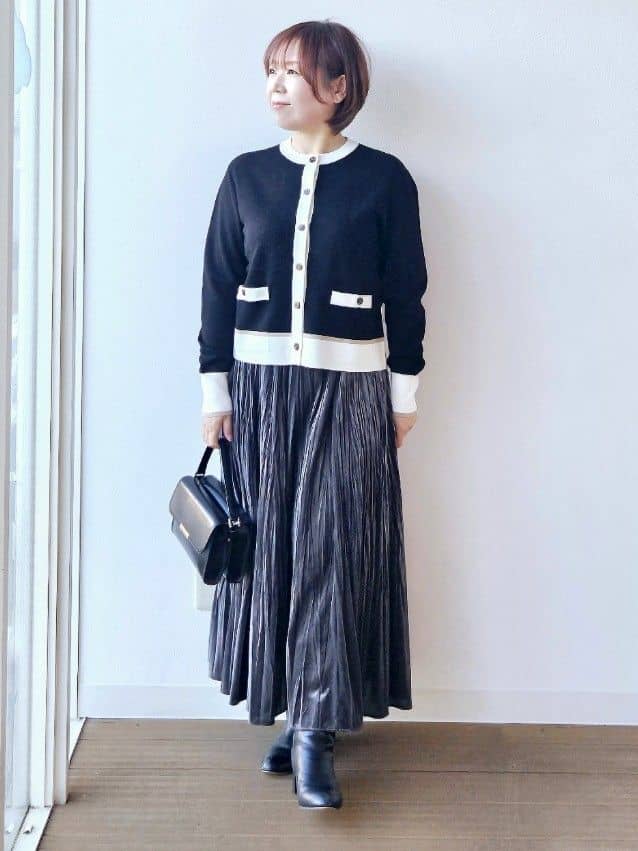 やじまさんの「UNTITLED｜【アンサンブル可/ジャケット風】ウールミラノリブカーディガン」を使ったコーディネート