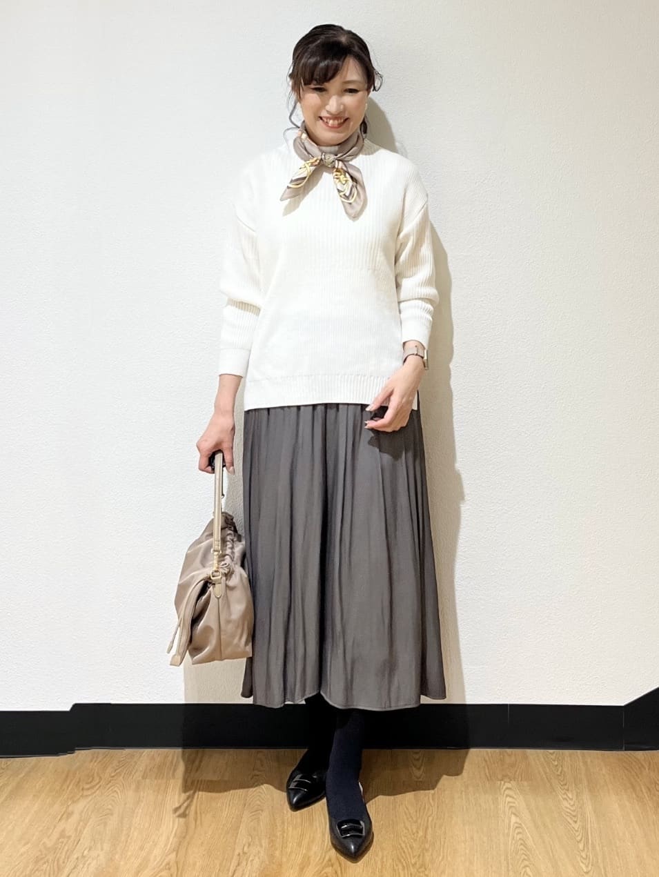 ayaさんの「Reflect｜【腰周りカバー／長め丈】モックネックニットプルオーバー」を使ったコーディネート