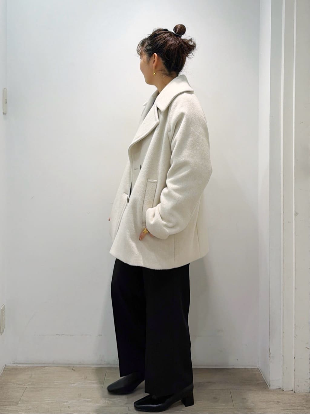 sumicaさんの「OPAQUE.CLIP｜リラクシークルーネックニット【洗濯機OK】」を使ったコーディネート