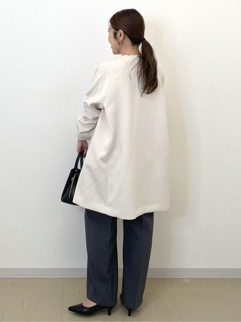 Akiさんの「OPAQUE.CLIP｜フォルムスリーブミドルコート【洗濯機OK】」を使ったコーディネート
