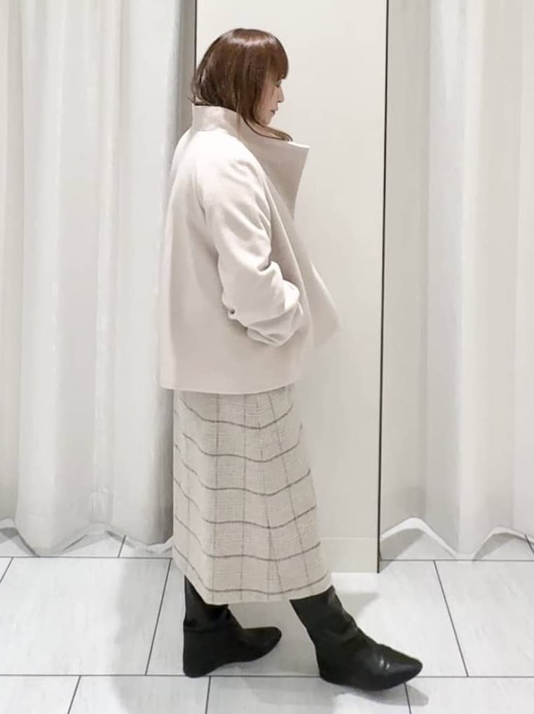 ʏᴜᴋɪᴋᴏさんの「UNTITLED｜【着回しが効く／オンオフアウター】ウールショートコート」を使ったコーディネート