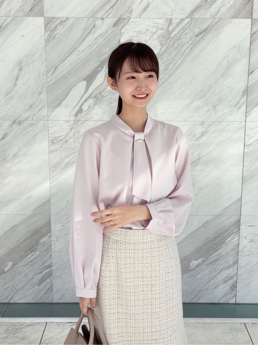 みさかさんの「index｜《通勤／セットアップ可》フレアツイードスカート【洗濯機OK】」を使ったコーディネート