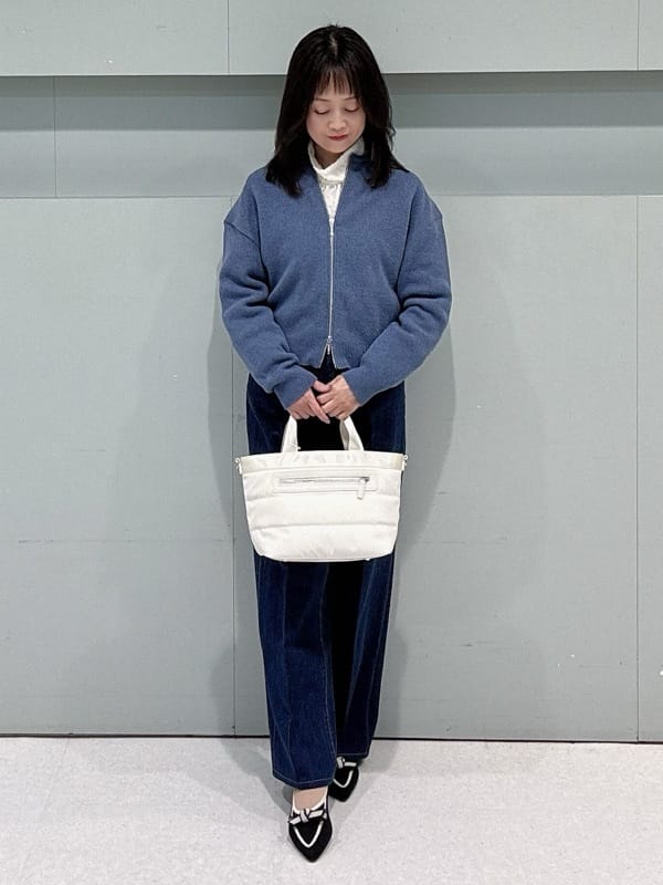 makiさんの「UNTITLED｜【ゆったりサイズ／着丈短め】ジップニットカーディガン」を使ったコーディネート