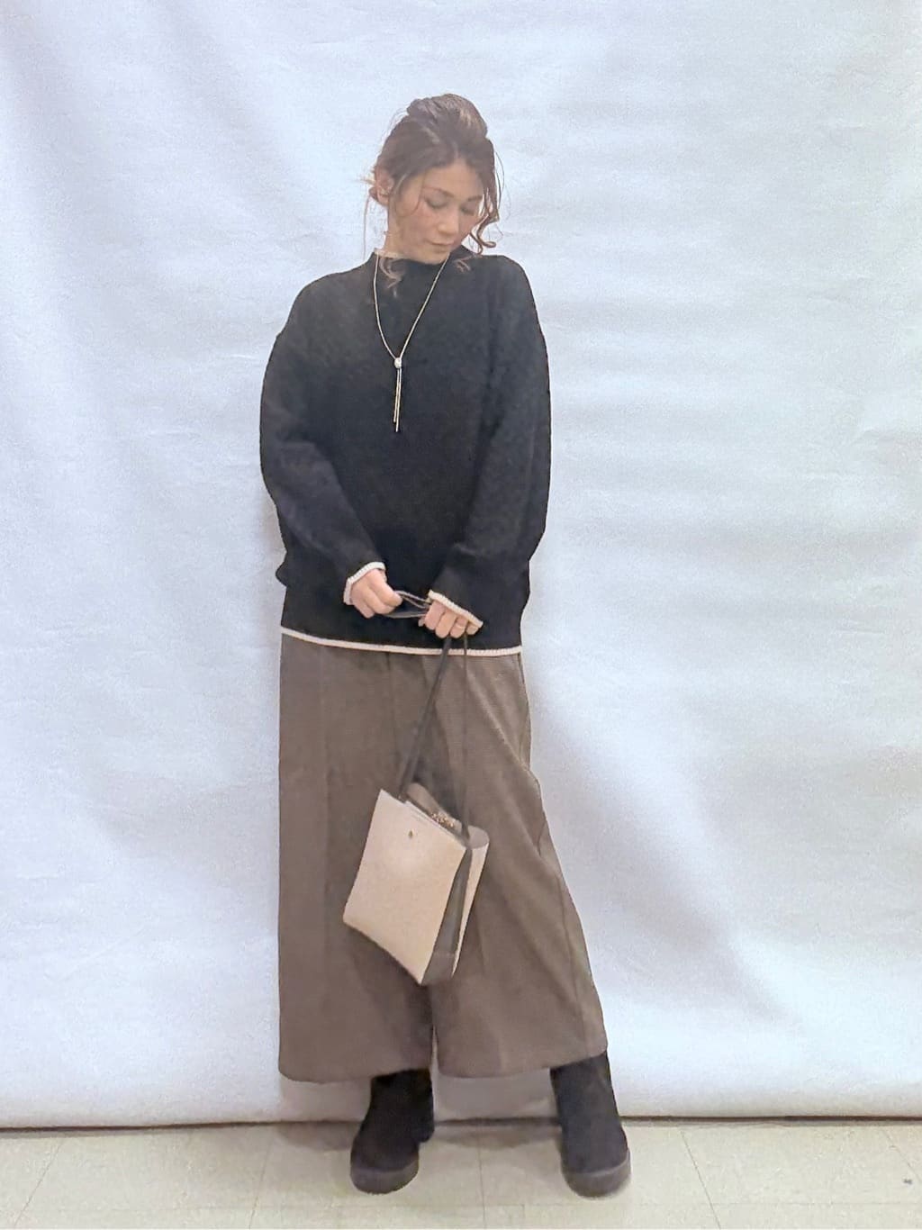 fuuさんの「SHOO･LA･RUE｜【撥水/洗える】ショートフーディーダウン」を使ったコーディネート