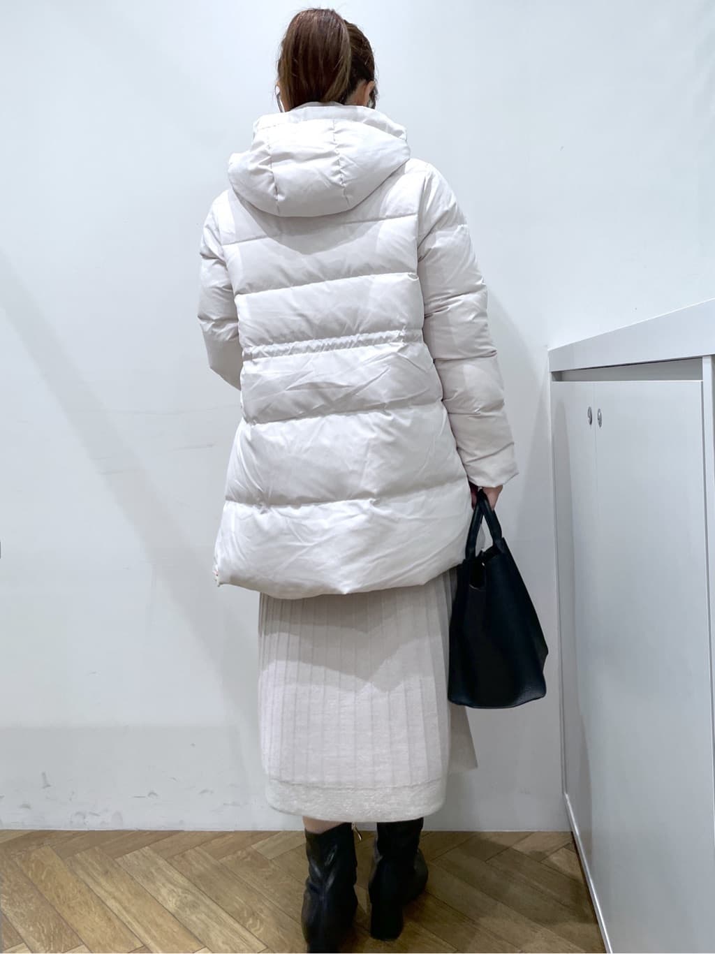 Junさんの「index｜ラメフェザープルオーバーセット ニットワンピース【洗濯機OK】《XS～LL》」を使ったコーディネート