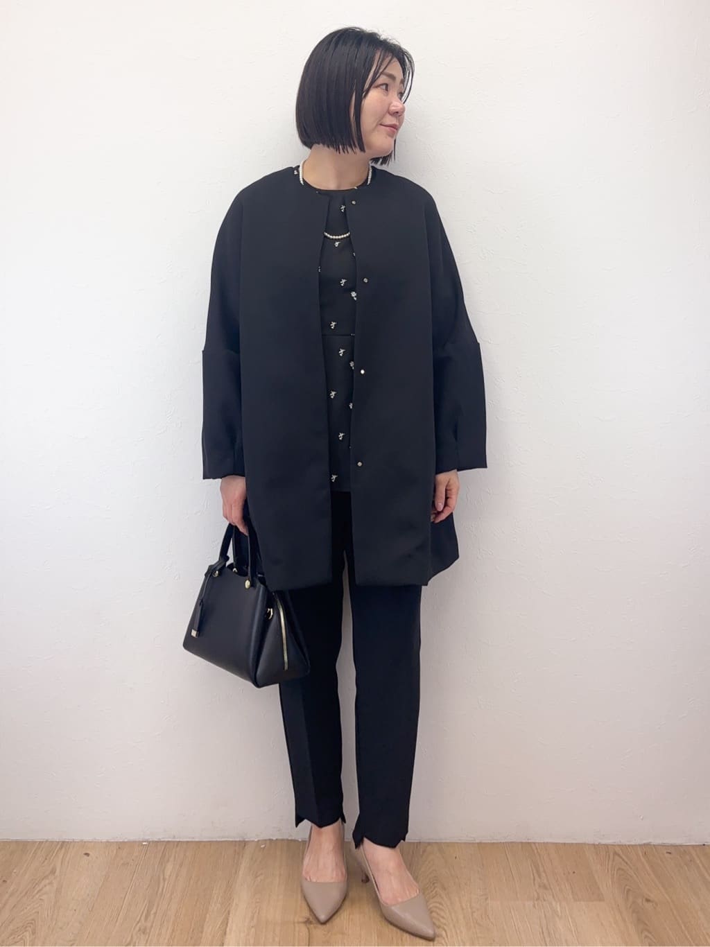Takeさんの「OPAQUE.CLIP｜フラワー刺繍ペプラムブラウス【洗濯機OK】」を使ったコーディネート