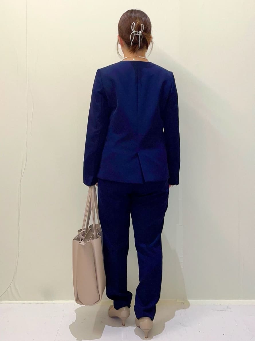 ayumiさんの「OPAQUE.CLIP｜《通勤／セットアップ対応》 Vネックジャケット／ダブルクロス【洗濯機OK】」を使ったコーディネート