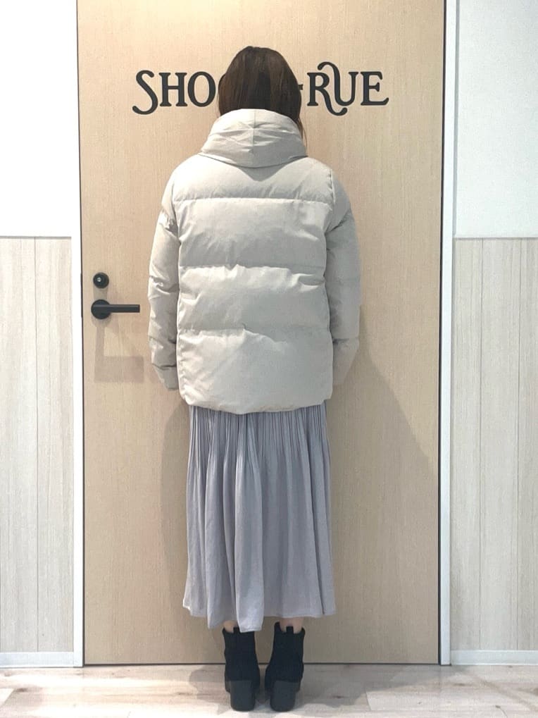 funafunaさんの「SHOO･LA･RUE｜【撥水/洗える】ショートフーディーダウン」を使ったコーディネート